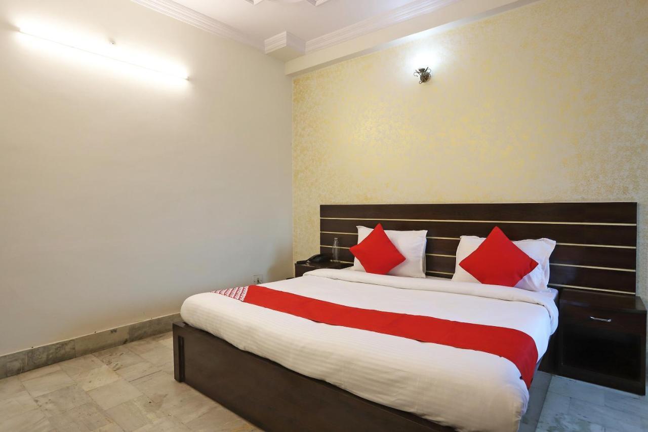 Oyo Flagship 76697 Hotel Park Awadh Лакхнау Екстер'єр фото